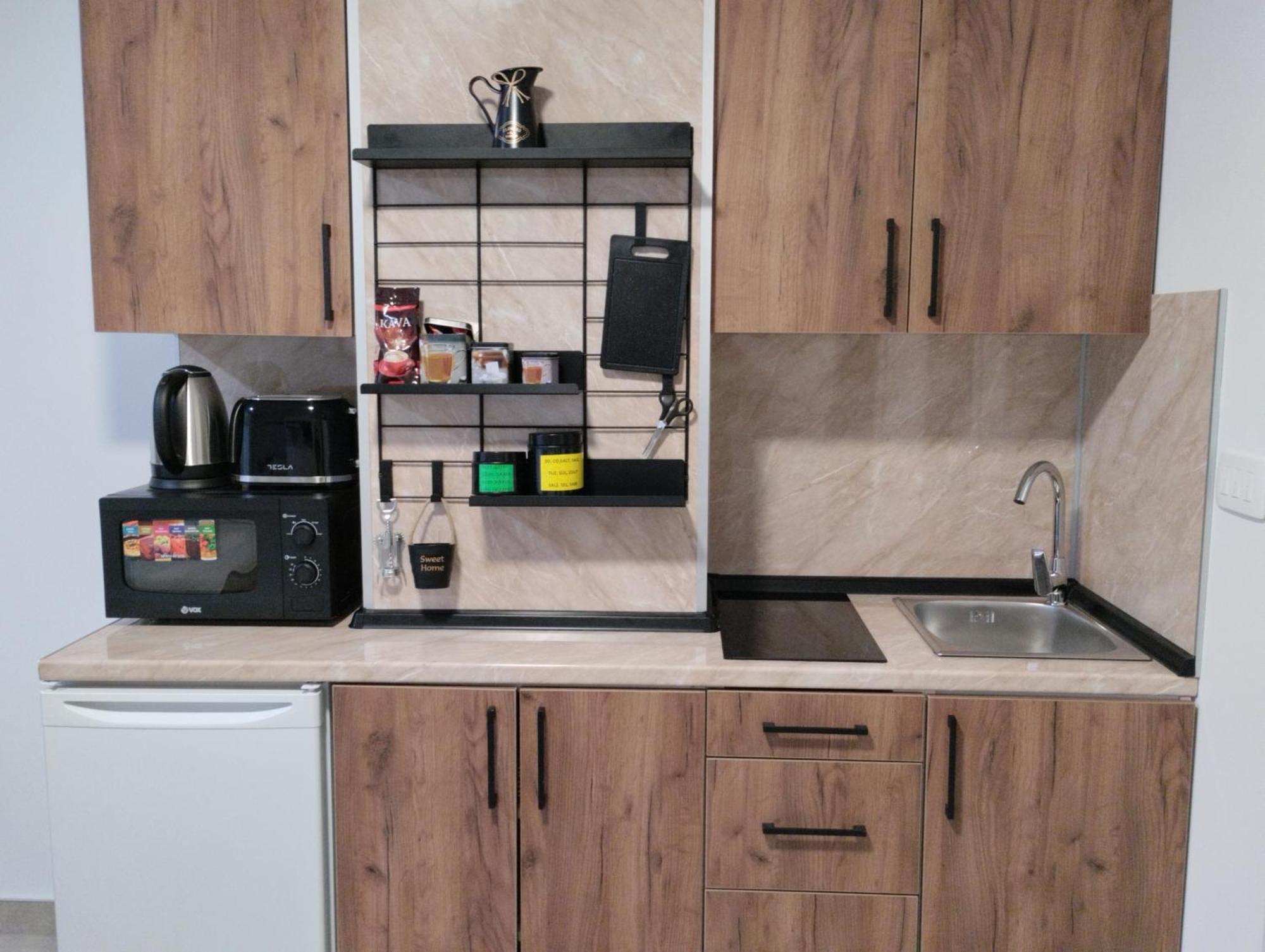 Iris Apartment Ivanica Luaran gambar